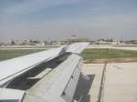 Landung der Germania Boeing 737-75B mit der Registrierung D-AGET in Aleppo nach der Durchfhrung des Fluges ST6002 Berlin-Damaskus-Aleppo. (Aleppo 15.04.2010)