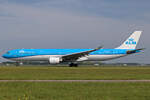 KLM Royal Dutch Airlines, PH-AKF, Airbus A330-303, msn: 1580,  Hofplein - Rotterdam , 18.Mai 2023, AMS Amsterdam, Netherlands.