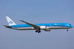 KLM Royal Dutch Airlines, PH-BKD, Boeing B787-10, msn: 42492/926,  Baardbloem / Heavenly Blue , 19.Mai 2023, AMS Amsterdam, Netherlands.