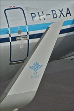 . PH-BXA  Detailfoto mit Emblem von 95 Jahre KLM, an dem Flügelende der Boeing B737-7K2, die im Jahr 2011 gefeiert wurden.   01.10.2016