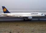 Lufthansa, D-AIPH, Airbus A 320-200 (Mnster), 2007.12.20, DUS, Dsseldorf, Germany
