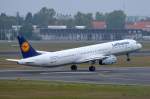 D-AIDG Lufthansa Airbus A321-231    am 12.09.2014 in Tegel beim Start