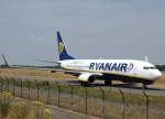 Ryanair, EI-DYF, Boeing 737-800 WL (Costa Brava & Pirineu de Girona), 2010.07.08, NRN-EDLV, Weeze (Niederrhein), Germany