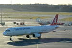 Turkish Airlines Airbus A321 TC-JSA Gaziosmanpaşa(Gaziosmanpaşa ist die Hauptstadt des gleichnamigen Landkreises der türkischen Provinz Istanbul sowie ein Stadtteil auf der