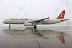 Turkish Airlines, TC-JRT, Airbus A321-231, msn: 4779,  Alaçati , 28.Oktober 2012, ZRH Zürich, Switzerland.