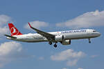 THY Turkish Airlines, TC-LSJ, Airbus A321-271NX, msn: 8957,  Esenler , 07.Juli 2023, LHR London Heathrow, United Kingdom.