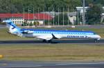 ES-ACC Estonian Air Canadair CL-600-2D24 Regional Jet CRJ-900ER    in Tegel gelandet am 04.09.2014