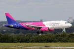 Wizz Air Airbus A320-232 HA-LYU bei der Landung in Dortmund 3.8.2020