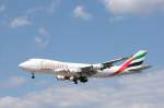 Emirates Sky Cargo OO-THD Boing 747-400 im Anflug auf Frankfurt / Main Airport.