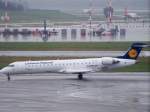 Lufthansa City Line, Bombardier CRJ 701 ER, D-ACPL auf dem Weg nach Saarmelleek (keine Ahnung wo das ist). Aufgenommen am 9.10.09