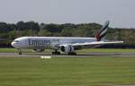 Emirates,A6-EGJ,(c/n 38989),Boeing 777-31H(ER),04.10.2014,HAM-EDDH,Hamburg,Germany
