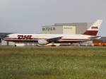 Diese 757F (G-BMRA) von DHL trgt noch die alte Lackierung.
