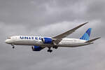 United Airlines, N29985, Boeing B787-9, msn: 66144/1048, 03.Juli 2023, LHR London Heathrow, United Kingdom.
