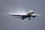 Srilankan Airlines, 4R-ALQ, Airbus A330-343E, msn: 1687, 04.Juli 2023, LHR London Heathrow, United Kingdom.