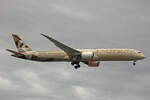 Etihad Airways, A6-BMB, Boeing B787-10, msn: 60756/754, 04.Juli 2023, LHR London Heathrow, United Kingdom.