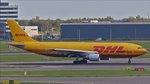 . D-AEAO Airbus A300B4-622R Cargo von DHL steht Startbereit auf dem Flughafen Schiphol.  01.10.2016