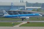 KLM cityhopper, PH-EZU, Embraer, ERJ-190 LR, 25.05.2012, AMS-EHAM, Amsterdam (Schiphol), Niederlande 