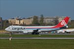 . Boeing 747-8R7(F) Cargolux LX-VCA, auf dem Rollfeld des Flughafens von Luxemburg in Richtung Startbahn von wo er in kürze abheben wird.  20.04.2016