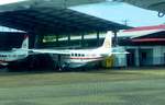 Cessna 208B Grand Caravan, PZ-TBH und PZ-TBK in der Technikhalle von GUM AIR am Zorg en Hoop Airport Paramaribo (ORG) am 2.6.2017