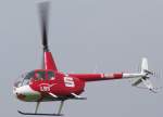 Dieser Robinson R44 Helicopter flog fr die Sparkasse Rundflge ab Grefrath.