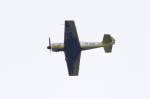 Eine Yak-52 ber Murrhardt, 16.4.2013.