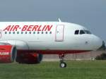 Nahaufnahme eines Airbus A 319 der AirBerlin, kurz nach der Landung in Stuttgart am 20.09.2008.