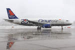 Onur Air, TC-OBG, Airbus A320-233, msn: 916, 28.Oktober 2012, ZRH Zürich, Switzerland. Bei starkerm Schneefall,  Spotter kennt kein Wetter .