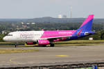 Wizz Air Airbus A320-232 HA-LWT rollt zum Start in Dortmund 3.8.2020
