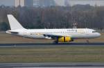 EC-LQM Vueling Airbus A320-232   am 03.04.2014 in Tegel gelandet