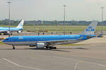 KLM Royal Dutch Airlines, PH-AOB, Airbus A330-203, msn: 686, 15.Juli 2009, AMS Amsterdam, Netherland.