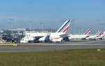 Air France, F-HPJB, Airbus A380, am Gate in Paris (CDG),16.2.2016