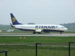 Ryanair EI-DYR in Manchester