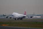 China Airlines B 747-409 B-18201 bei der Landung in Frankfurt am frhen Morgen des 12.06.2013