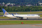 United Airlines, N658UA, Boeing B767-322ER, msn: 27113/480, 30.Juli 2022, ZRH Zürich, Switzerland.