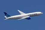 United Airlines, N226UA, Boeing B777-222ER, msn: 30226/380,  07.Juli 2023, LHR London Heathrow, United Kingdom.