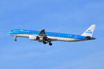 PH-NXH , KLM Cityhopper , Embraer E195-E2 (ERJ 190-400 STD) , Berlin-Brandenburg  Willy Brandt  , BER , 07.10.2022 ,