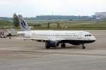 Blue Wings A 320-232 ...  Frank Maczkowicz 01.06.2009