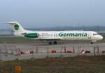 berlin-tegel-txl Germania Fokker 100 D-AGPL im morgentlichen Nebel auf dem Flughafen Berlin-Tegel am 27.09.2008