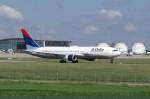 Eine Boeing der Delta Airlines mit der Kennung N394DL aufgenommen ...