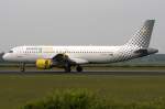 A320 Vueling, EC-KBU, Airbus, A320-214, 21.05.2009, AMS, Amsterdam, Netherlands

