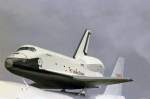 1981 K�ln-Wahn
Das Space-Shuttle, Enterprise, huckepack auf einer Boeing 747
w�hrend einer ...