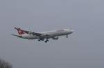 Ein Airbus A-340-313X der Swiss International Air Lines mit der ...