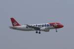 Ein Airbus A-320-214 der Edelweiss Air mit der Kennung HB-IHX ...