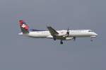 2000 Eine Saab-Scania 2000 der Darwin Airline mit der Kennung HB-IZJ aufgenommen am 04.04.09 am Z�richer Flughafen.