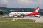 A319 Ein Airbus A 319 der AIR BERLIN mit der Kennung D-ABGN aufgenommen am 30.05.09 am Flughafen Stuttgart.
