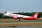 A320 Air Berlin A 320-214 D-ALTC beim Start in Berlin-Tegel am 14.06.2009