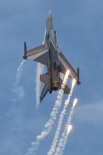 Solo Display/F-16 Fighting Falcon/Belgien/Zeltweg/AirPower'09 ...  Johann Watz 30.06.2009