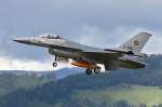 Landung/F-16 Fighting Falcon/NL/Zeltweg/AirPower'09  ...  Johann Watz 30.06.2009
