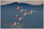 Formationsflug der Patrouille Suisse, ...  Hanspeter Reschinger 07.07.2009