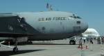 ILA Drei 'Nasen' wie sie unterschiedlicher nicht sein k�nnen. Von links nach rechts: Lockheed F-117 'Nighthawk', ein Tarnkappenbomber; McDonnell Douglas C-17A 'Globemaster', ein Transportflugzeug; Airbus A300-600 ST 'Beluga'. Foto: ILA 2000